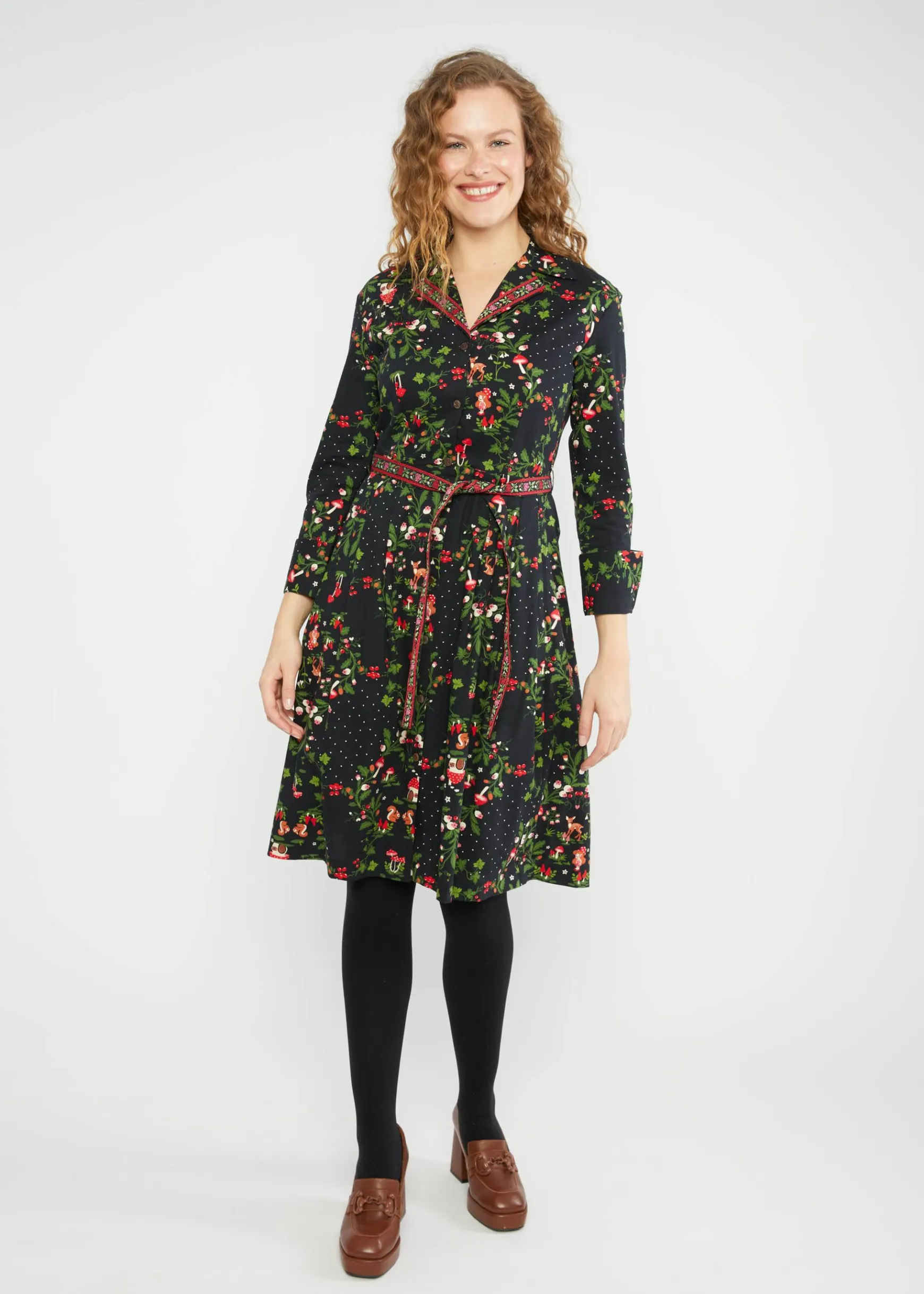 Damen Blutsgeschwister Knielange Kleider|Blusenkleid Zauberknopf und Kragen