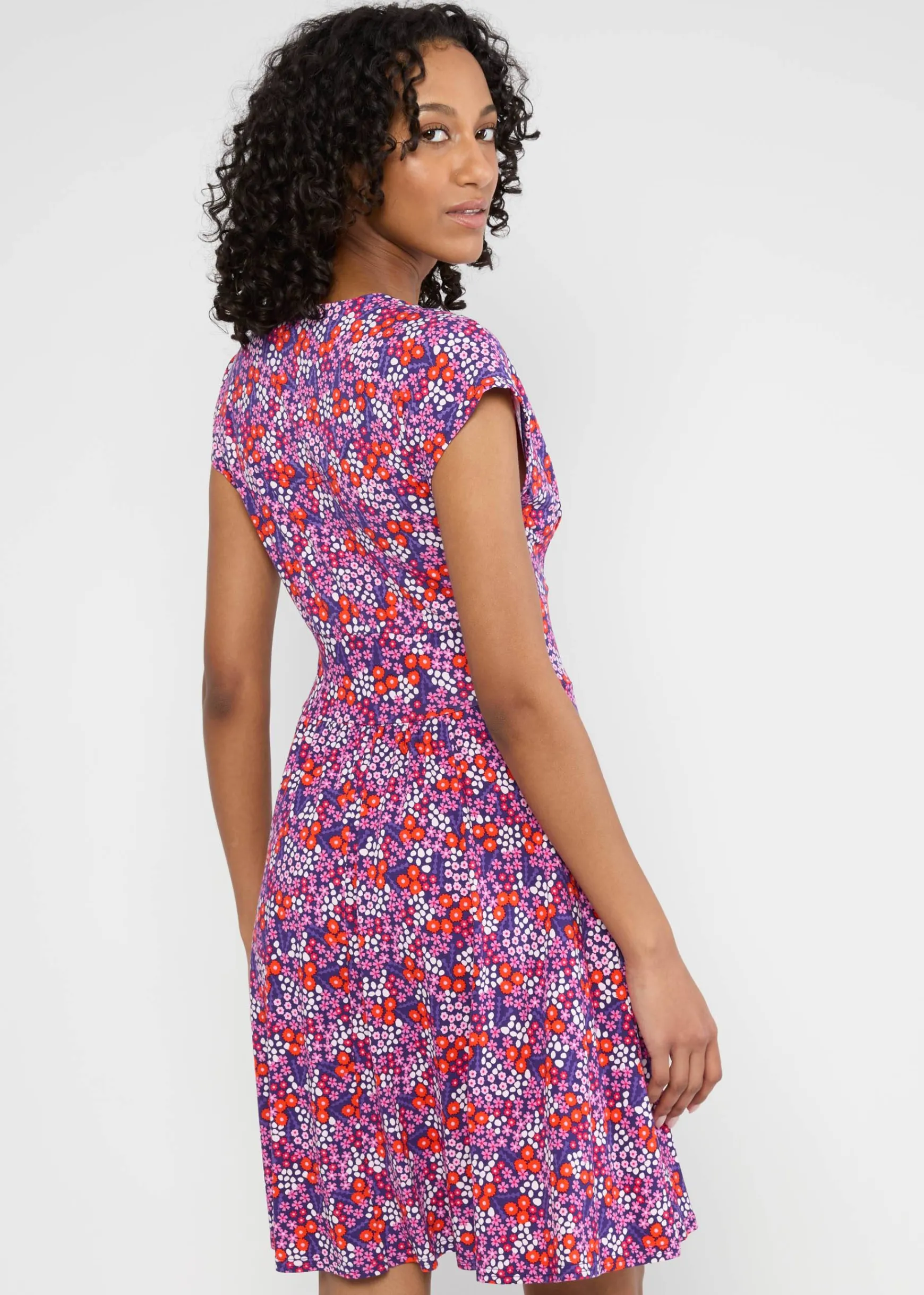 Damen Blutsgeschwister Jerseykleider|Knielange Kleider|Freizeitkleid La Vie est Belle