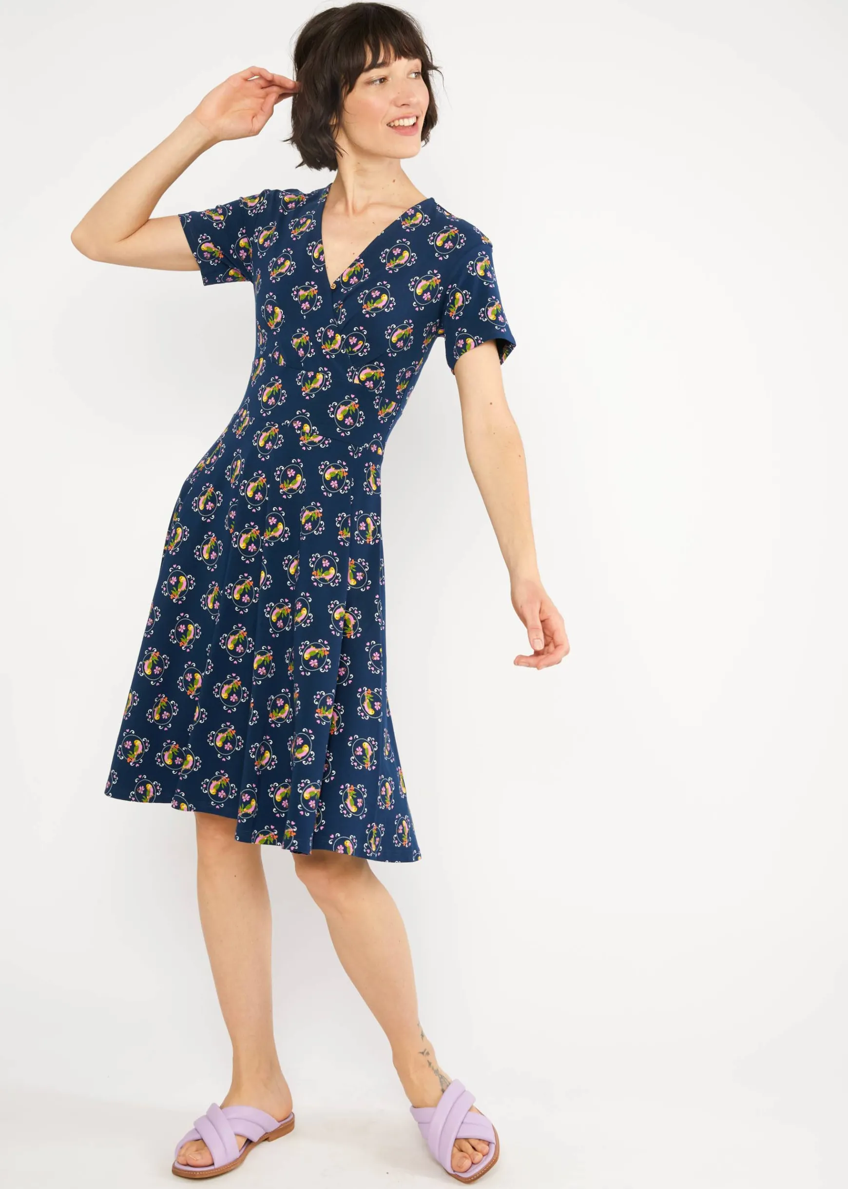 Damen Blutsgeschwister Jerseykleider|Knielange Kleider|Freizeitkleid Shalala Tralala Spring