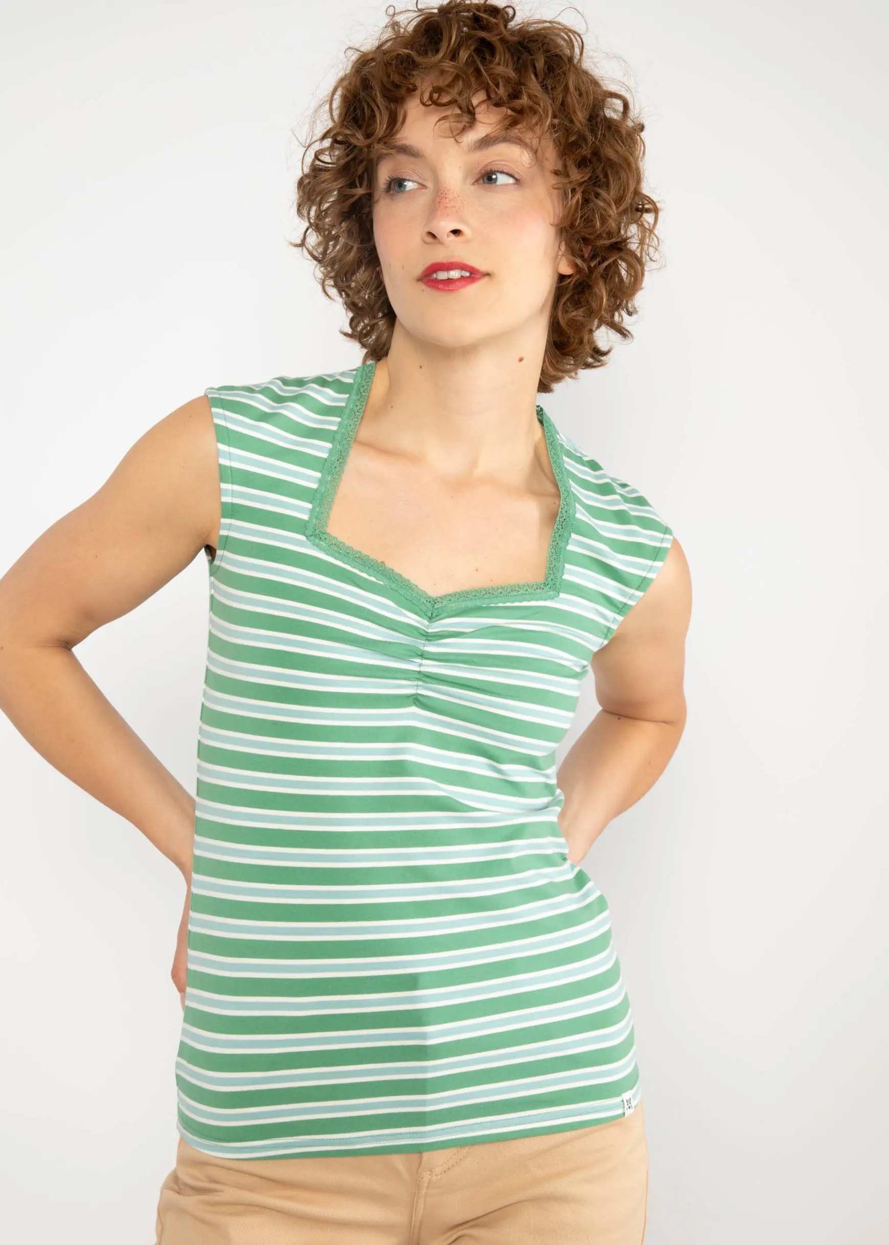 Damen Blutsgeschwister Tops|Sommer Top Let Romance Rule