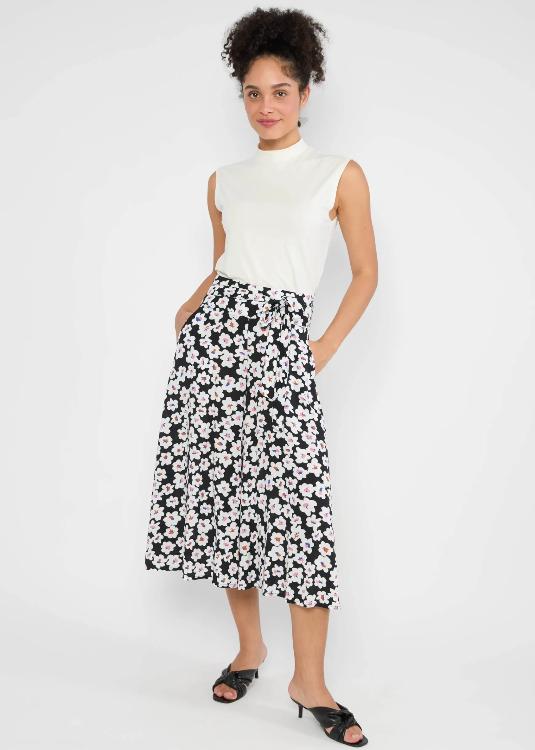 Damen Blutsgeschwister Stoffhosen|Culottes|Sommerhose Flotte Culottes