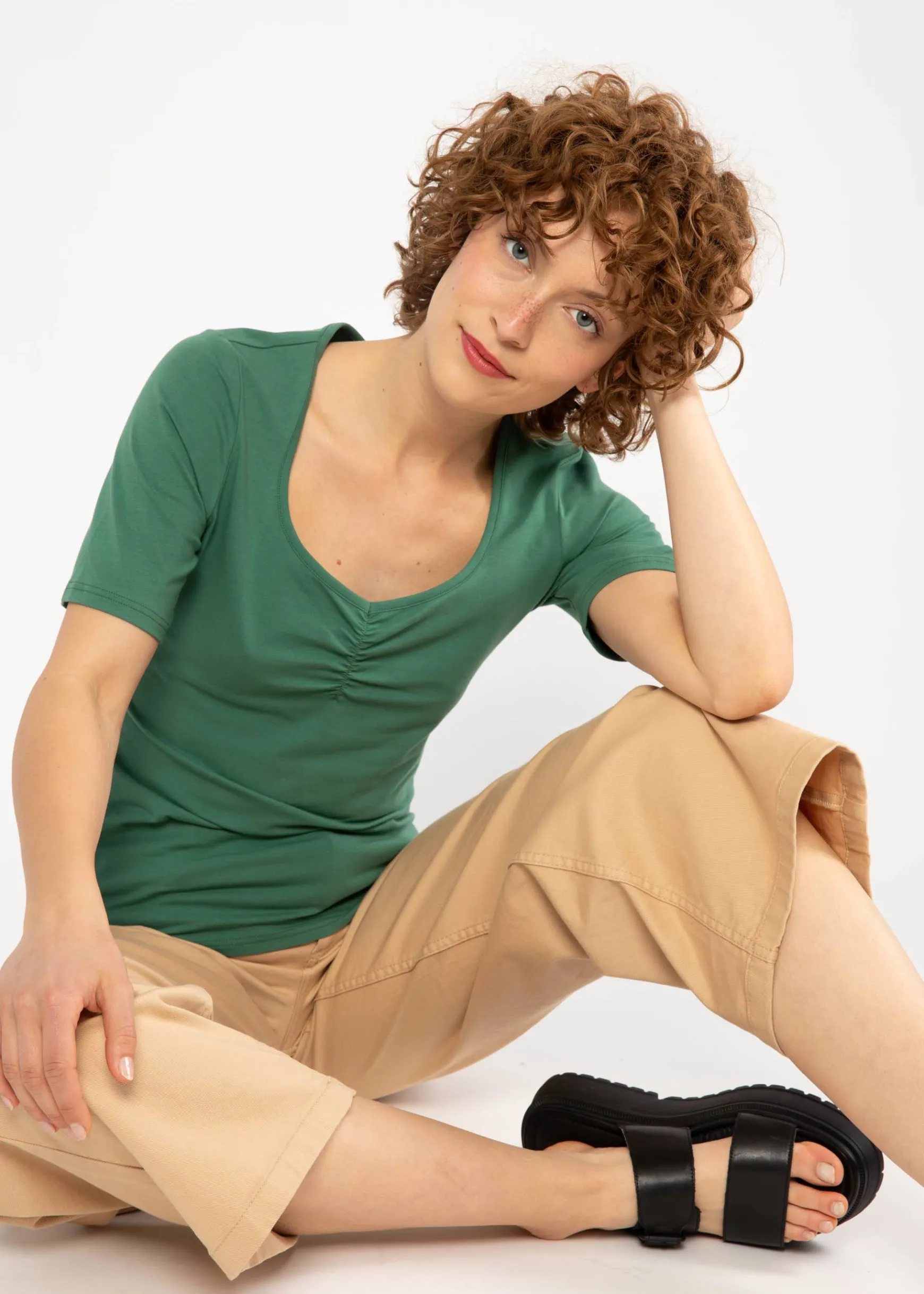 Damen Blutsgeschwister T-Shirts|Rundhals|T-Shirt Balconnet Fu00E9minin