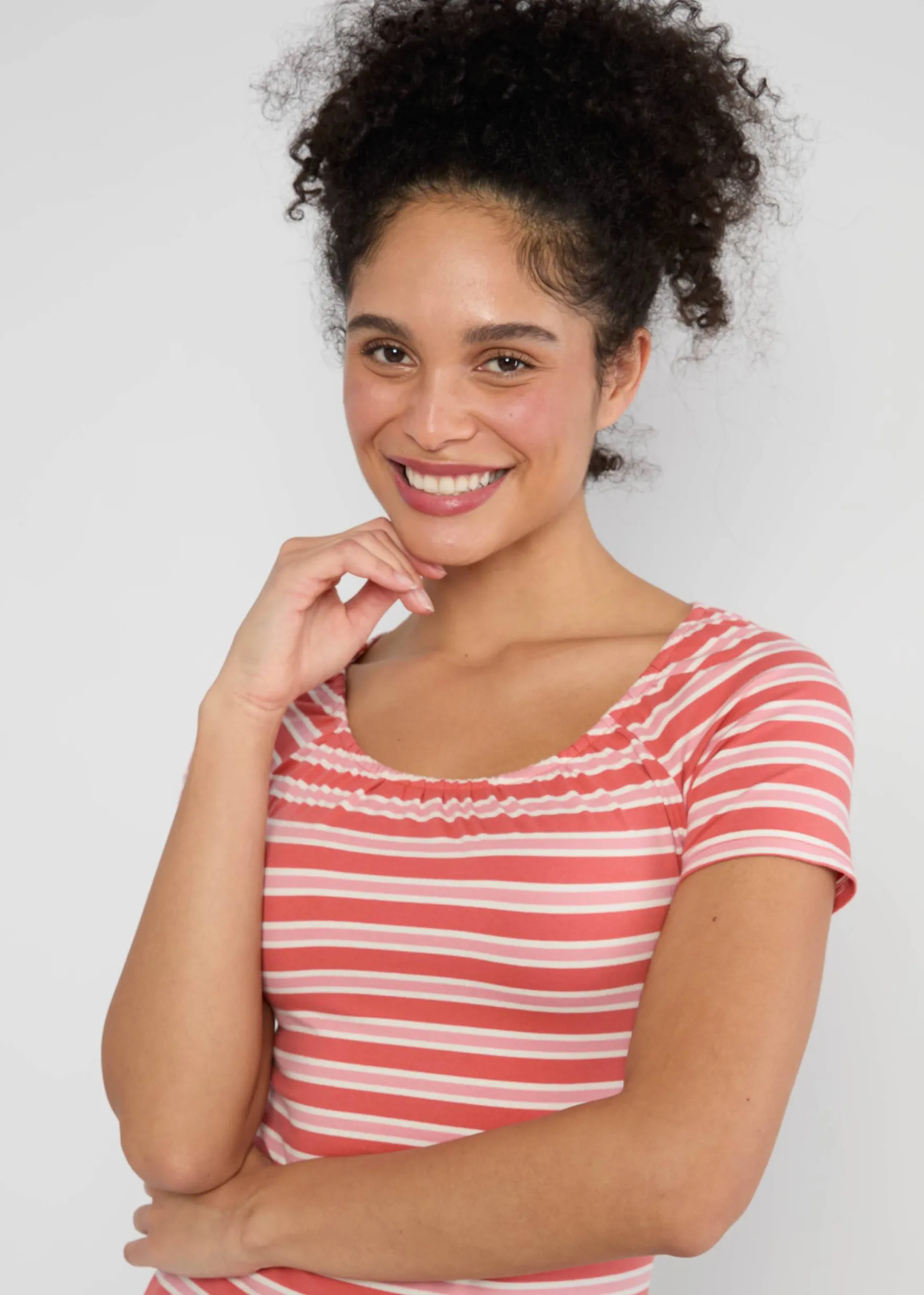 Damen Blutsgeschwister T-Shirts|Rundhals|T-Shirt Vintage Heart